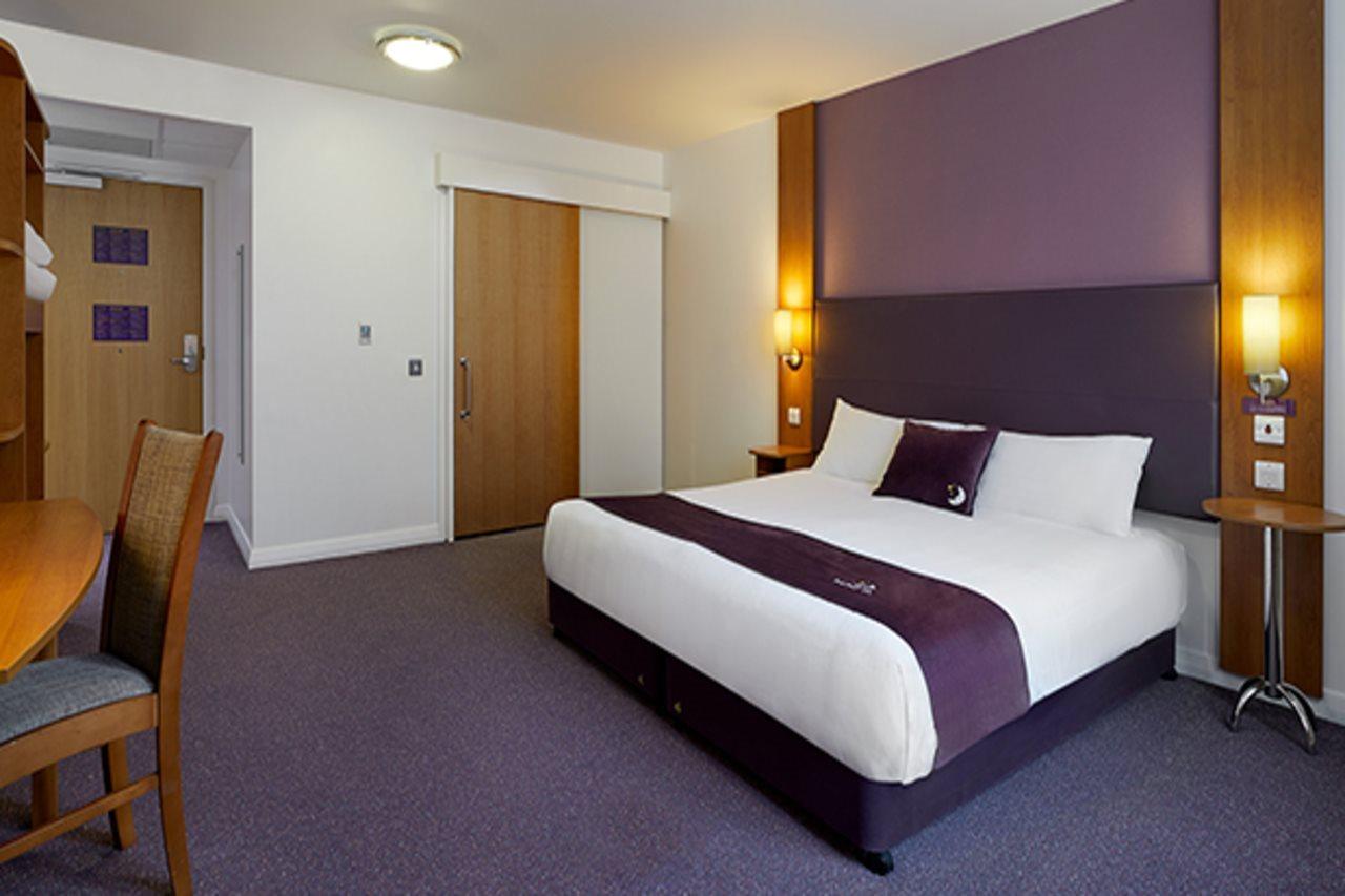 Premier Inn Inverness West ภายนอก รูปภาพ